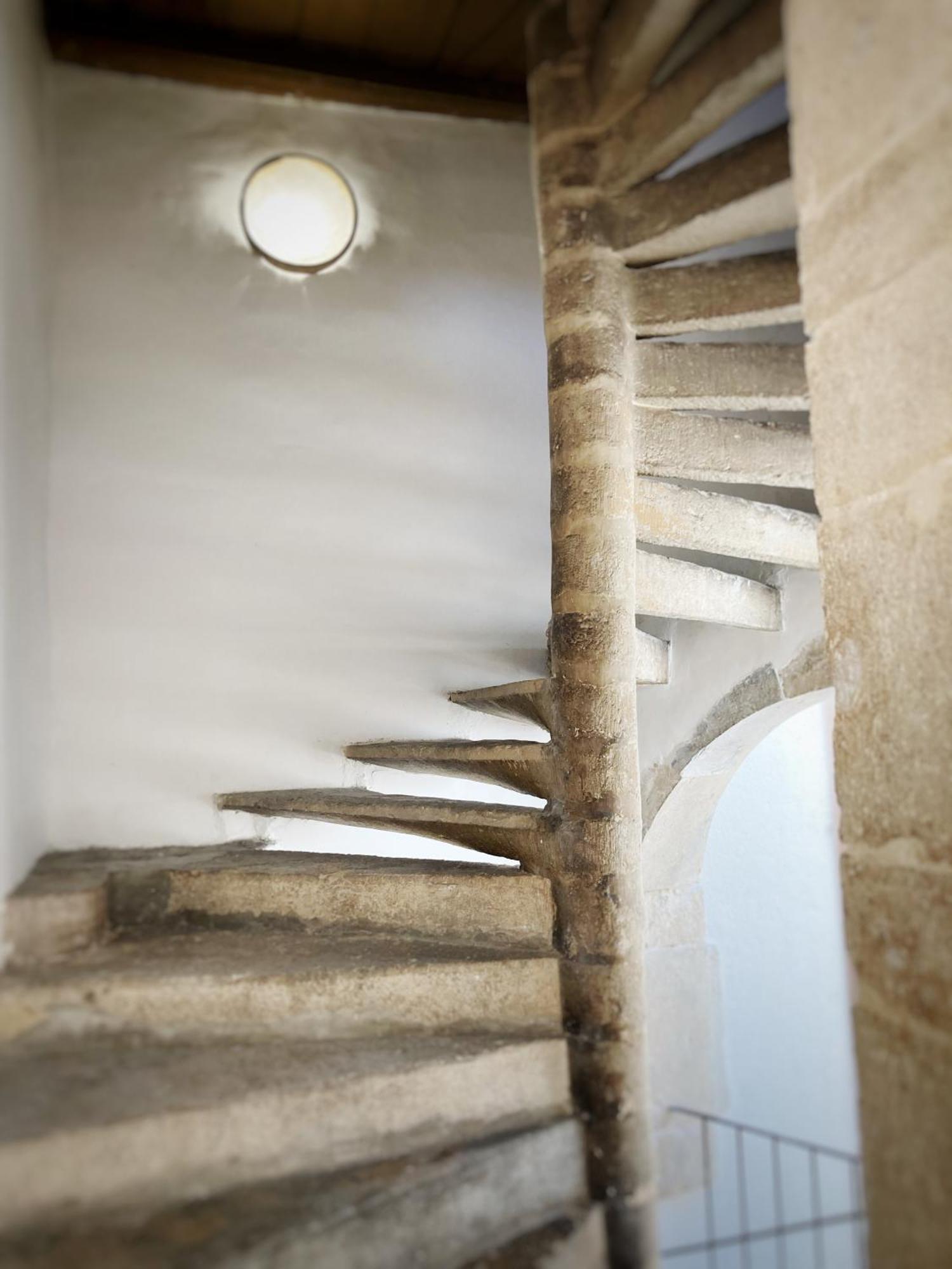 La Maison De Margaret Cluny Bagian luar foto